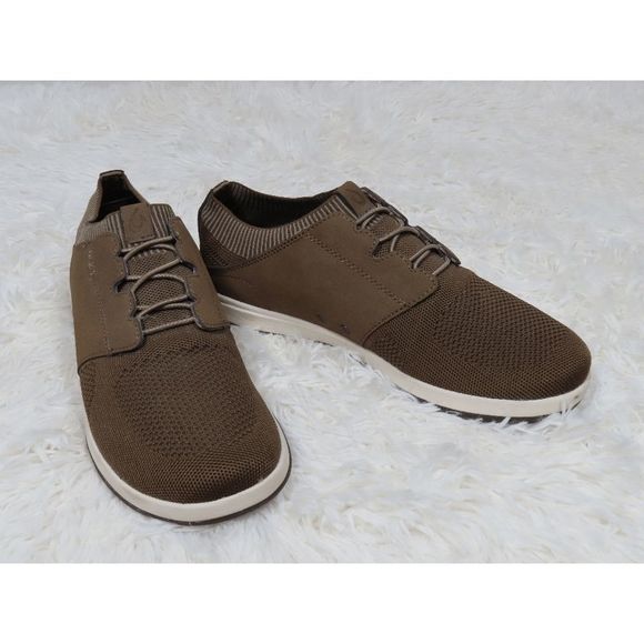 OluKai Other - Olukai Makia Ulana Kai Men's No Tie Shoes in Mustang Size 9